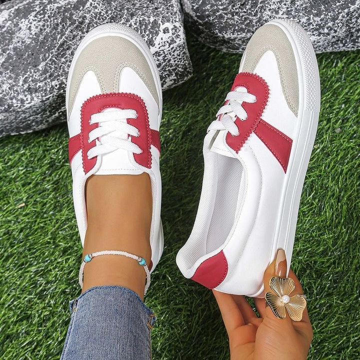 Dame Sneakers med komfortabel sål og fashionabel farvekontrast Stilla