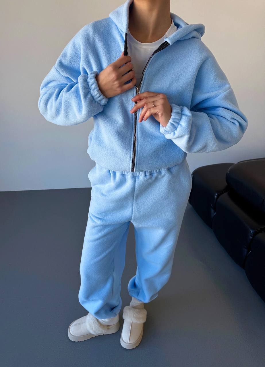 Kvinders stilfulde fleece loungewear sæt med cropped jakke og komfortable joggers Skovae