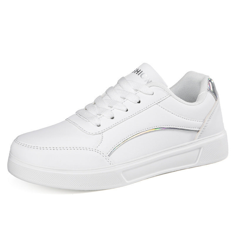 Dame nan lavtskåret kunstlæder sneakers med holografisk hælbesætning Skovae