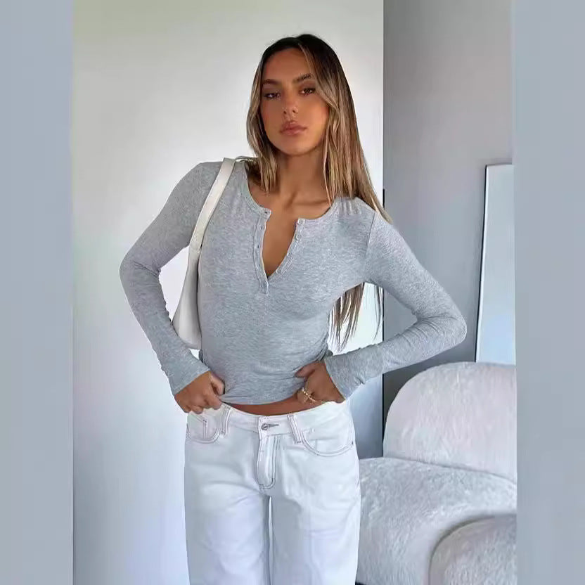 Dame Langærmet Crop-Top med elegant V-udskæring og figursyet snit Skovae
