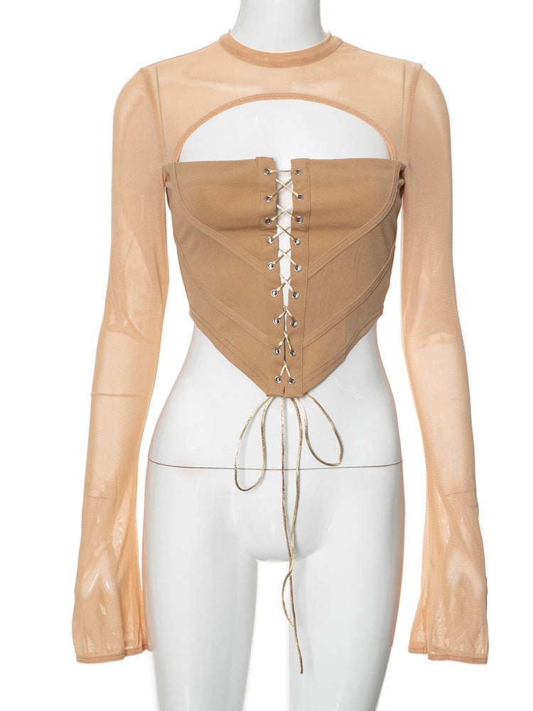 Dame Elegant skåret top med transparente ærmer og snørredetaljer Stilla