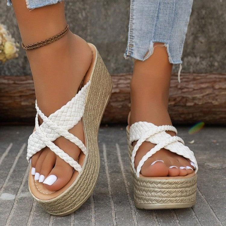 Dame Plateau-sandaler med flettet remdesign og skridsikker sål Stilla