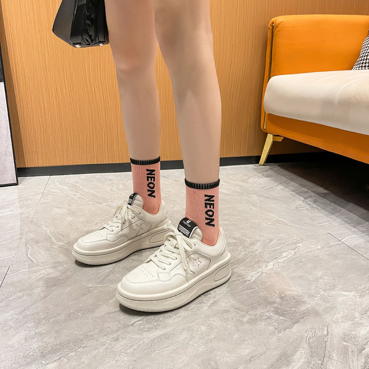 Dame Sneakers med modigt design og behagelig, støddæmpende sål Stilla