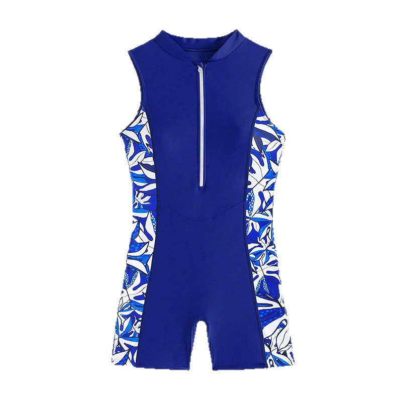 Dame one-piece svømmedragt med sporty lynlås og blomstret design Skovae