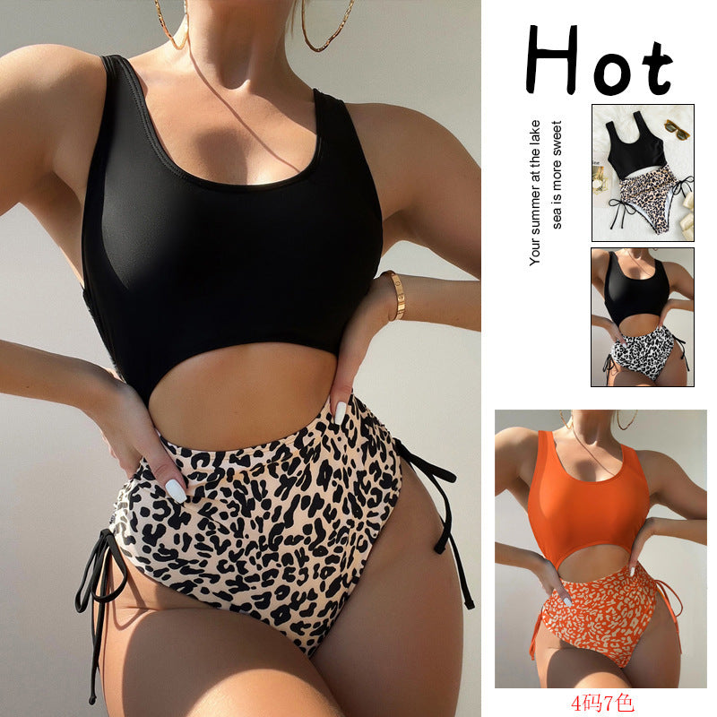 Dame Cut-Out Badedragt med moderigtigt Leopardprint Skovae