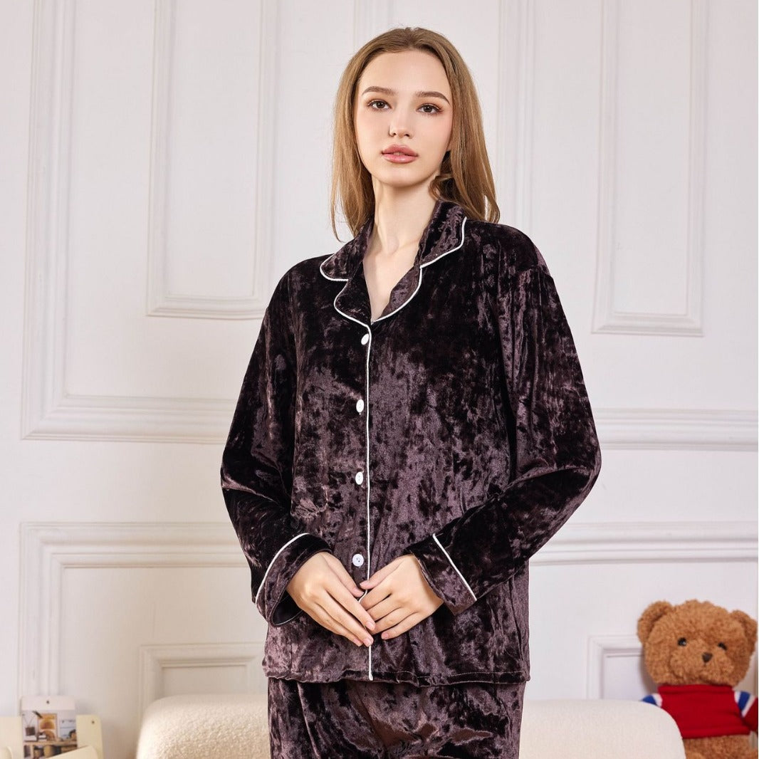 Dame luksuriøs satin pyjamas med elegante detaljer Stilla