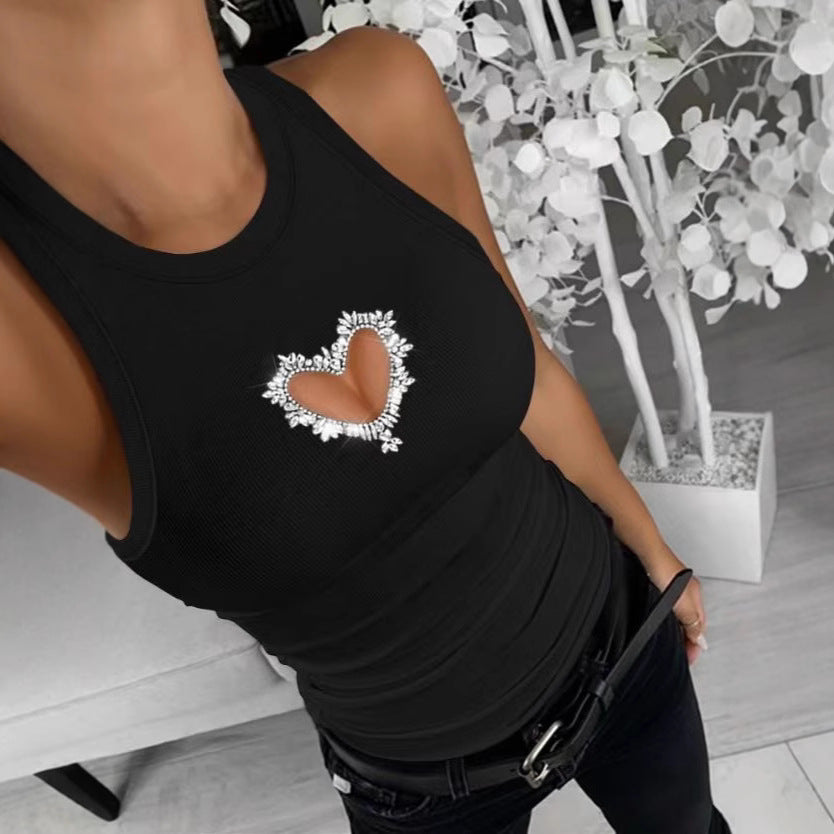 Dame Sporty Top med hjerteformet cut-out og glimmerdetaljer Stilla