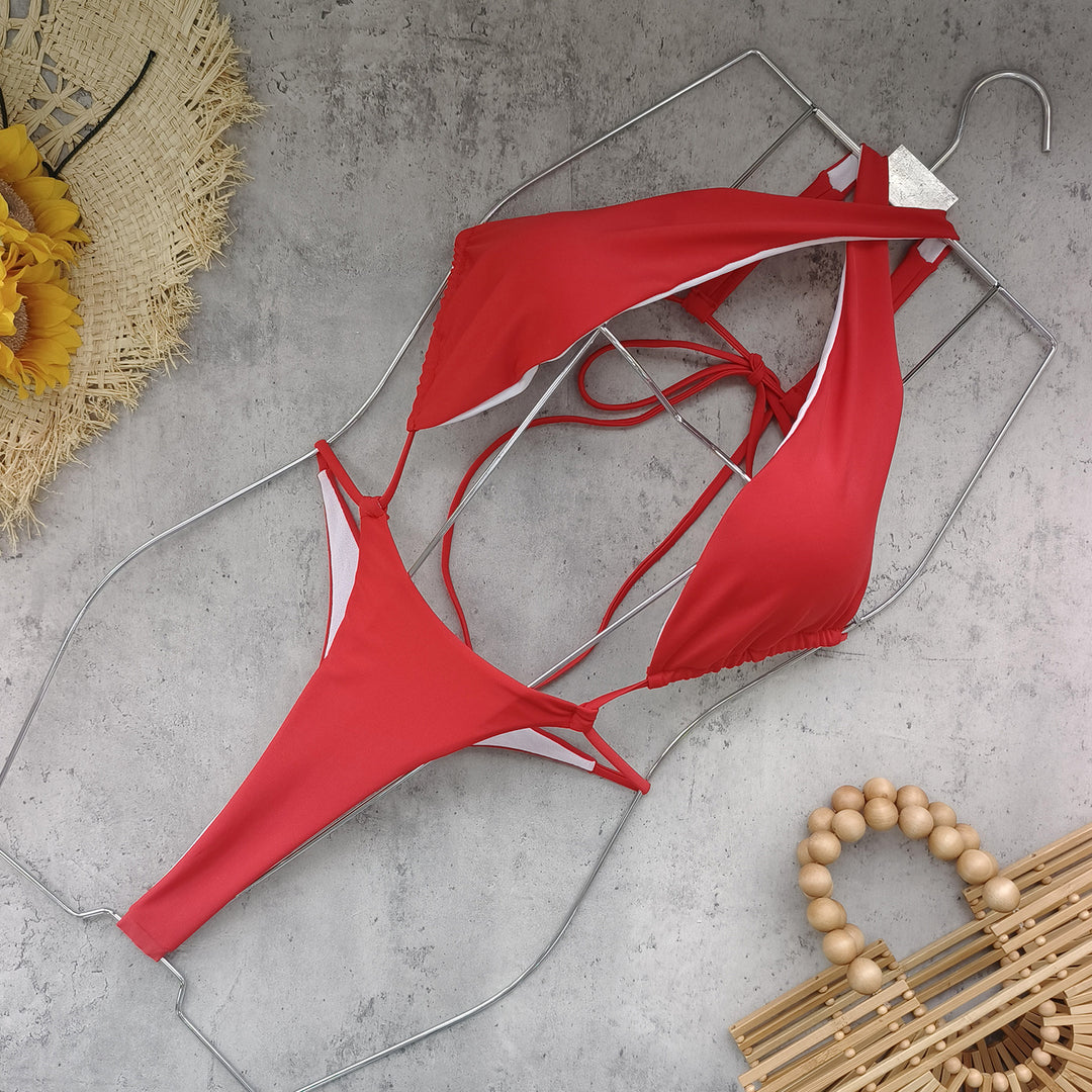 Dame bikini-sæt med innovativt bindesystem og spændende cut-out-design Stilla