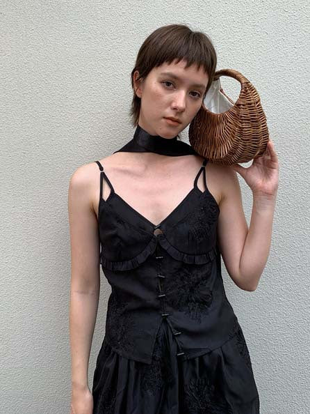 Dame elegant langærmet bluse med dekorative bånd Stilla