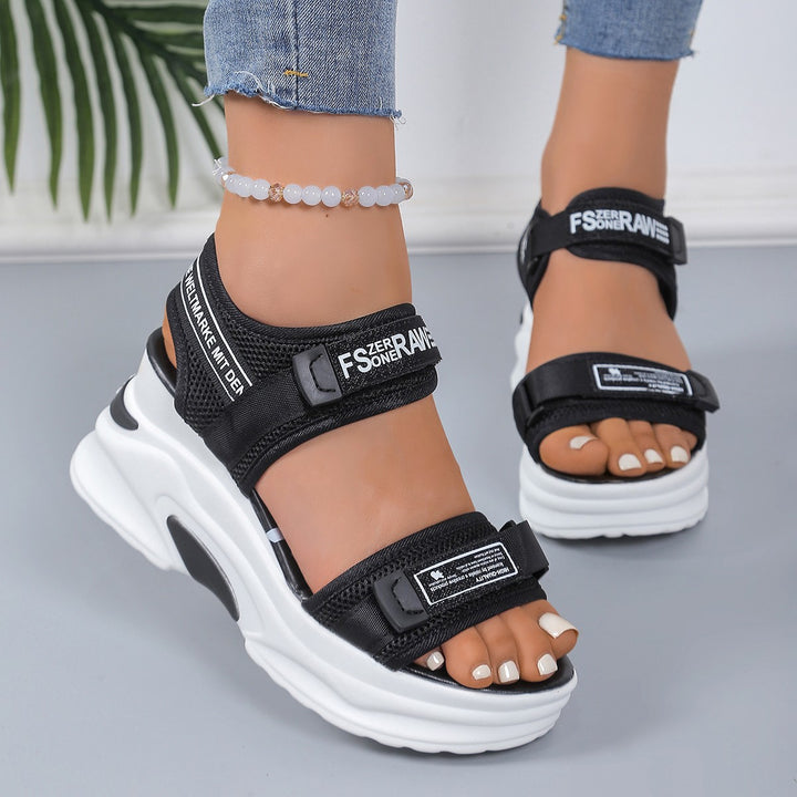 Dame Sporty Sandaler med åndbart overmateriale og behagelig sål Stilla