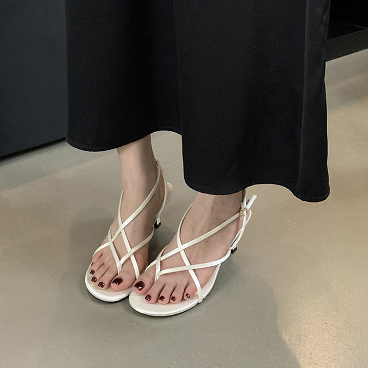 Dame Riemchen-sandaler med strukturerede stropper og behagelig blokhæl Stilla