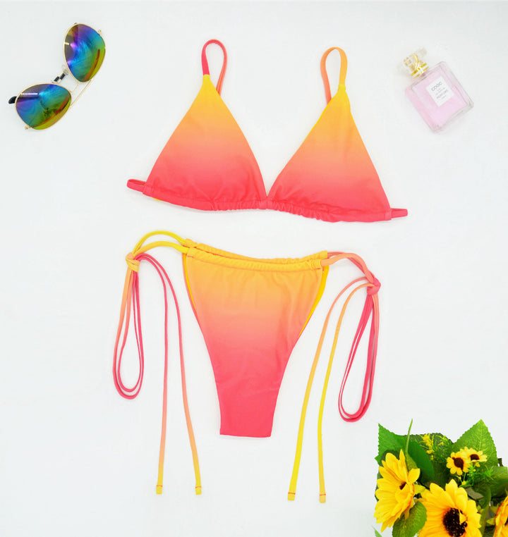 Dame triangel-bikini med trendy ombre-design Skovae