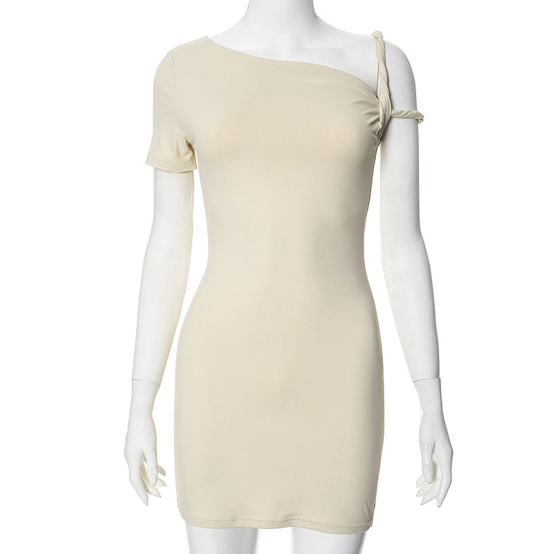Femme One-Shoulder Tætsiddende Minikjole Stilla