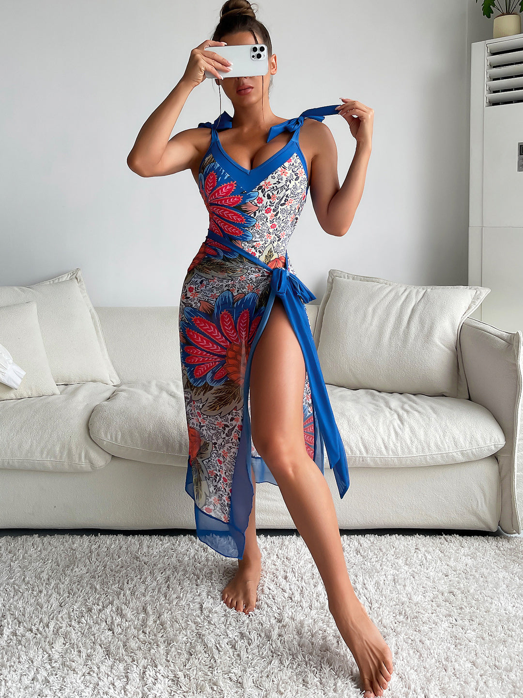 Dame one-piece badetøj med blomsterprint og sidelægningsskørt Skovae