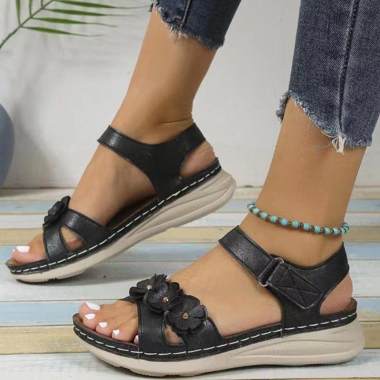 Dame Komfortable Sandaler med floral applikationsdesign og ergonomisk fodseng Stilla