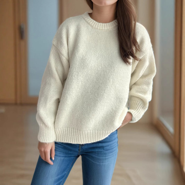 Kvinders chunky strikket sweater med generøse ærmer og moderne snit Stilla