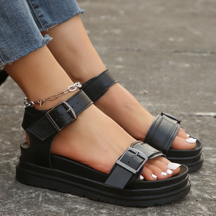 Dame Plateau-sandaler med justerbare remme og skridsikker sål Stilla