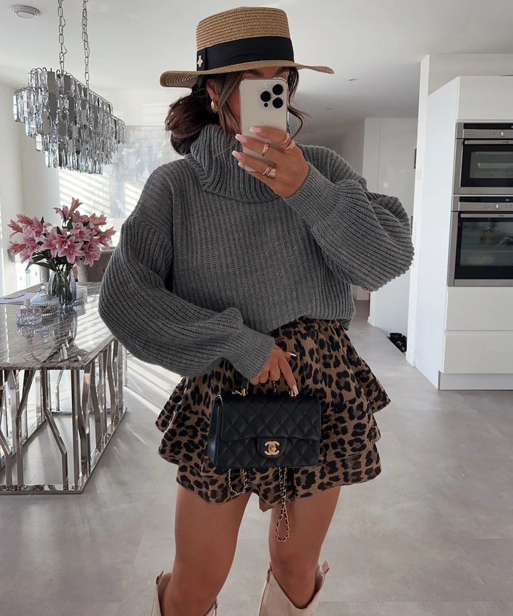 Kvinders chunky strikket sweater med høj krave og bredskårede ærmer Stilla
