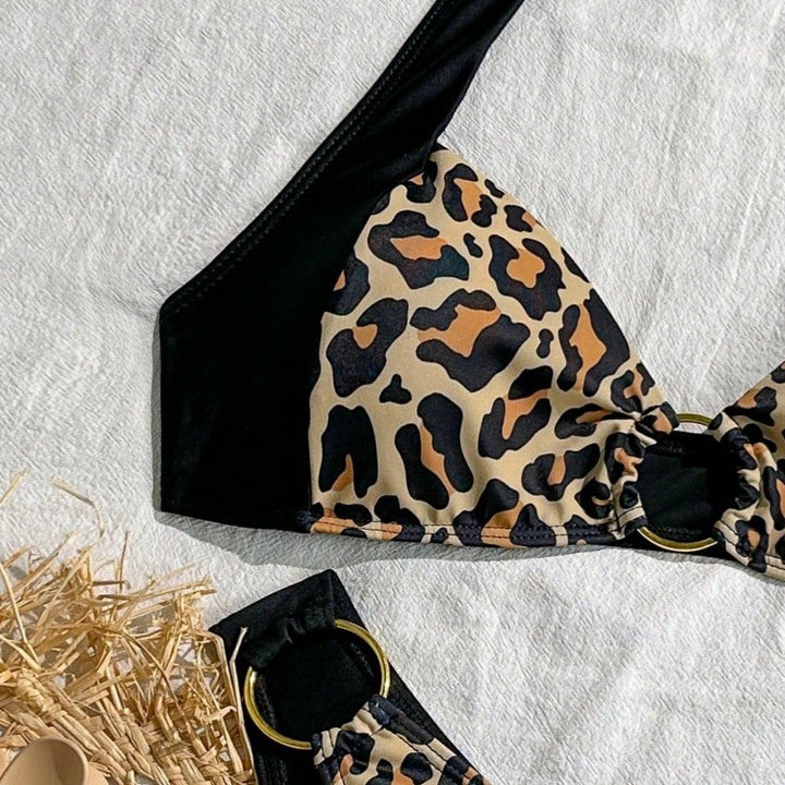 Dame Bikinisæt med stilfuldt leopardmønster og justerbart stropperystem Skovae