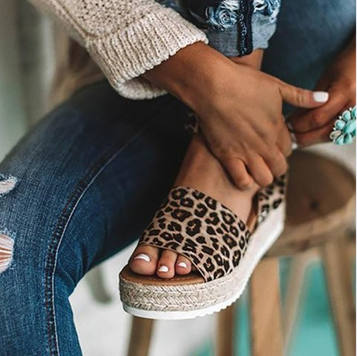 Dame platform-sandaler med justerbar ankelrem og jute-detaljer Stilla