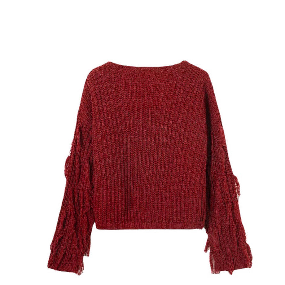 Kvindernes strikkede sweater med frynseærmer og en komfortabel pasform Stilla