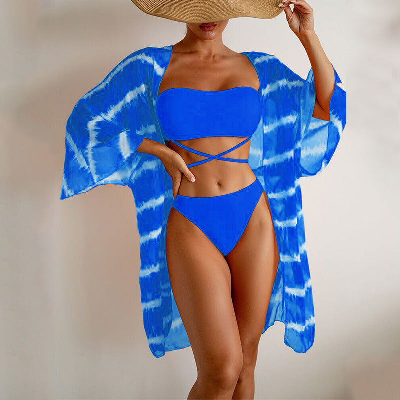 Dame Strandkimono med kontrasterende cut-outs og sommerligt design Stilla