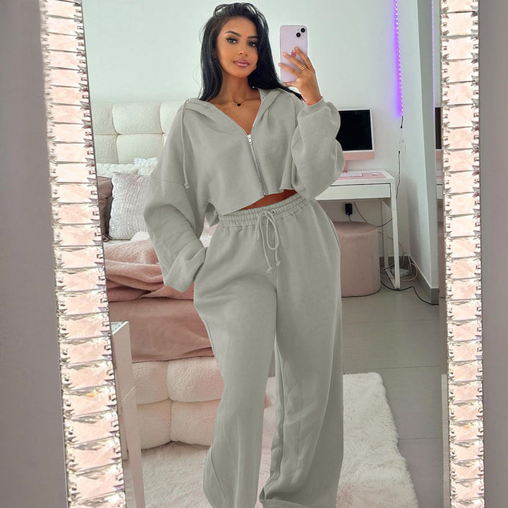 Dame sæt bestående af cropped hoodie og løse sweatpants Stilla