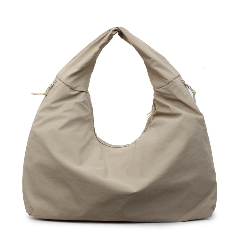 Femme Oversized Hobo Taske Stilla