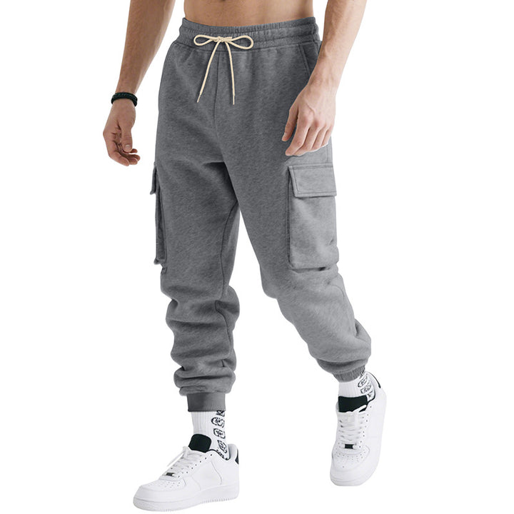 Herren nan multifunktionelle kraftfulde joggingbukser med generøse klaplommer, elastisk snøre i taljen og konisk benafslutning Skovae