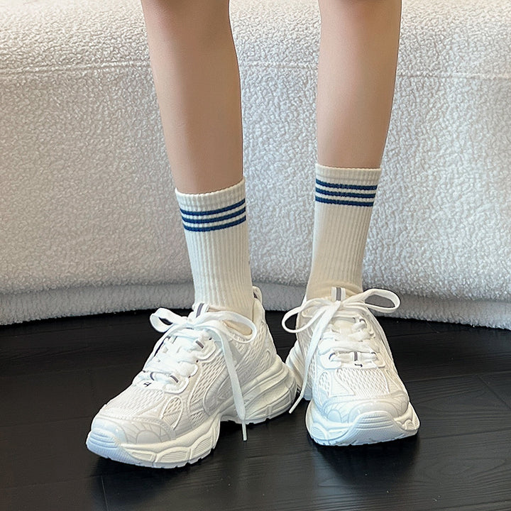 Dame Sporty Sneakers med trendy design og åndbare materialer Stilla