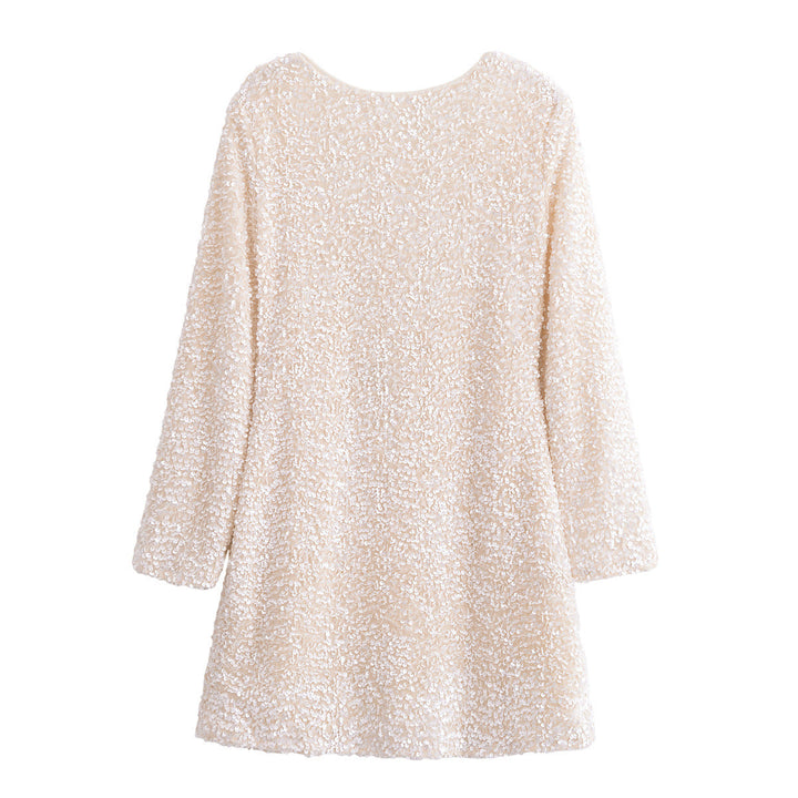 Stilla | Chic Rygfri Mini Kjole