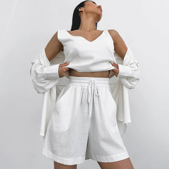 Dame afslappet sæt bestående af cropped top og shorts med praktisk snøre Stilla