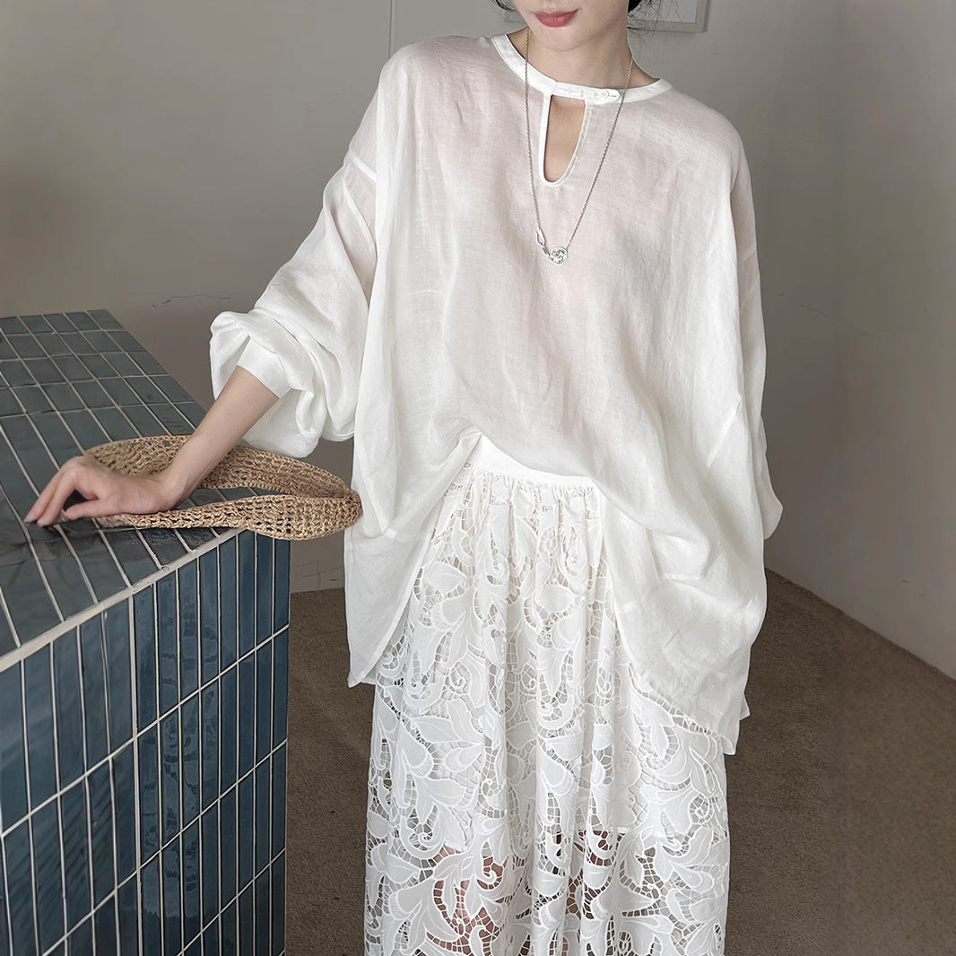 Dame luftig Oversized-overdel med elegant V-udskæring og fine ærmeafslutninger Stilla