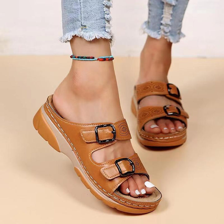 Dame Wedge-sandaler med justerbare remme og åndbart overmateriale Stilla