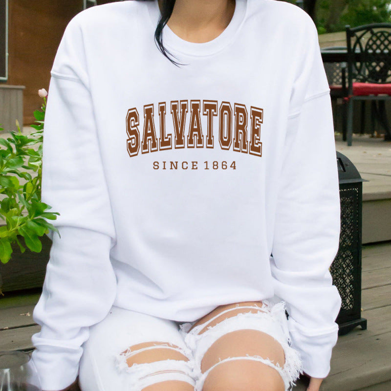 Kvinders sweatshirt med vintage print og komfortabel pasform Skovae