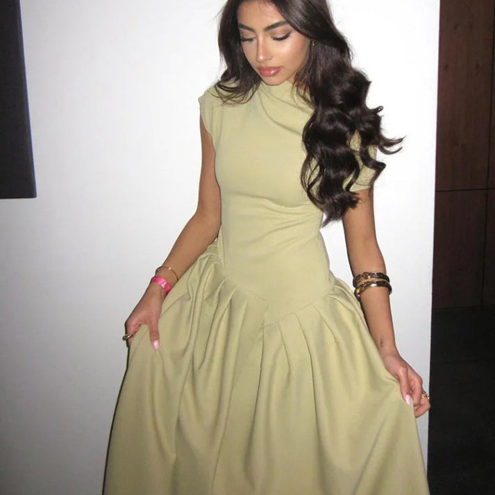 Dame elegant maxikjole med asymmetrisk one-shoulder-design og svingende skørt Skovae