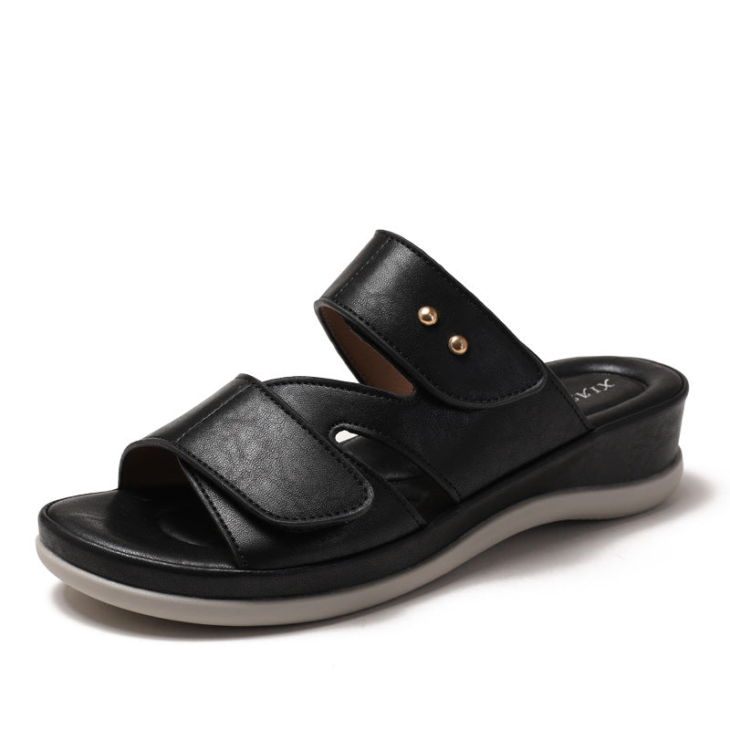 Dame slippers med justerbare remme og polstret indersål Stilla