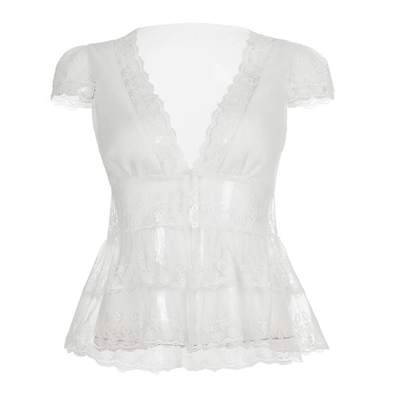 Damen Spitzenbluse mit Rüschendetails und tiefem V-Ausschnitt Skovae