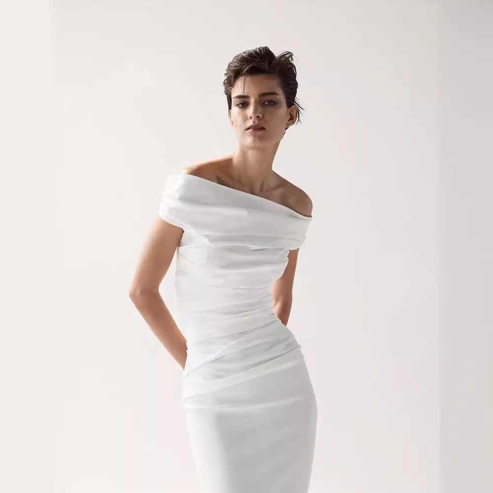 Dame Off-Shoulder Maxikjole med raffineret rynkning og elegant snit Stilla