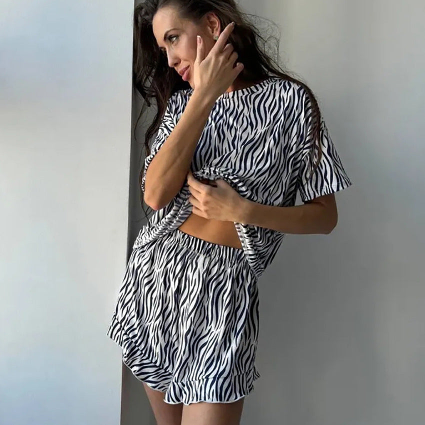 Dame Sommerligt Pyjamasæt med moderne Zebramønster og elastisk Bund Stilla