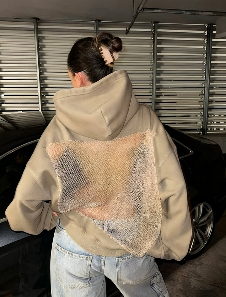 Dame med hættesweatshirt med transparent broderet rygparti Skovae