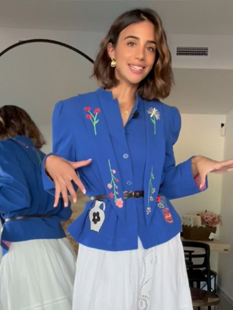 Dame Blazer med blomsterbroderi og tætsiddende snit Stilla