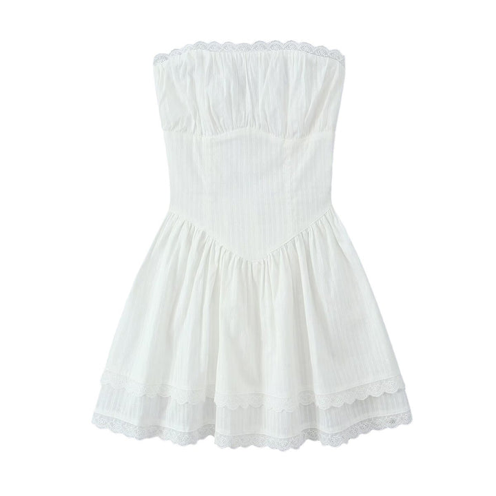 Dame off-shoulder mini-kjole med legende flæsekant og fine blonde accents Stilla