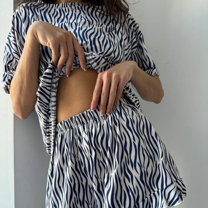 Dame Sommerligt Pyjamasæt med moderne Zebramønster og elastisk Bund Stilla