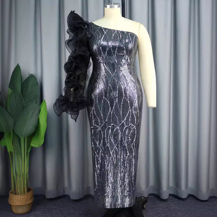 Dame Glamourøs Aftenkjole med off-shoulder design og voluminøse flæseærmer Skovae