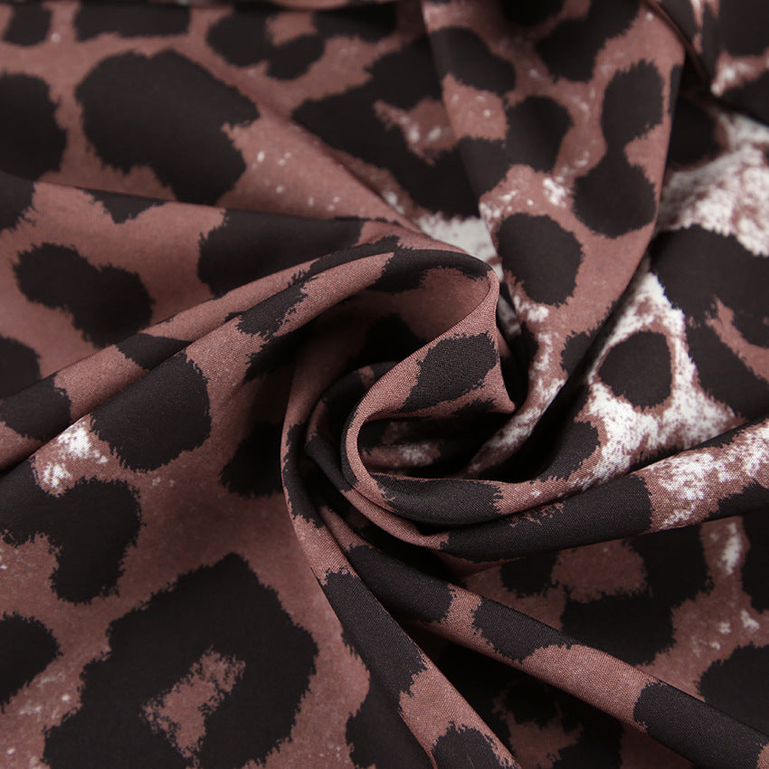 Dame Kimono-Nattøj med leopardmønster og løs pasform Stilla