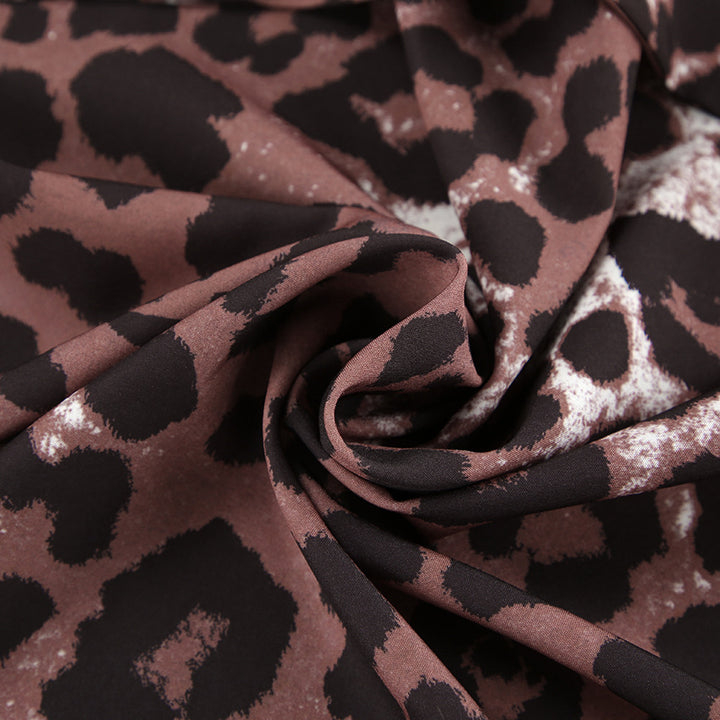 Dame Kimono-Nattøj med leopardmønster og løs pasform Stilla