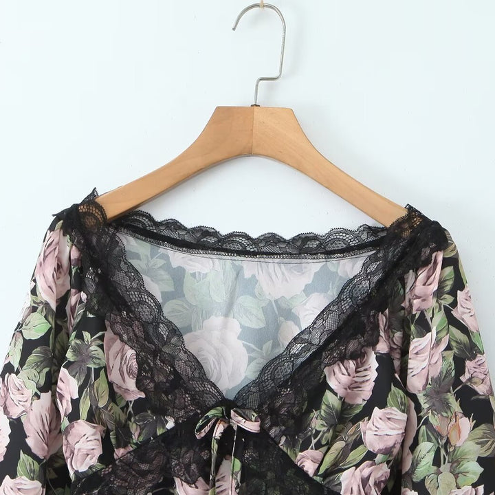 Dame blomster mønster crop-top med spids accenter og afslappet snit Stilla