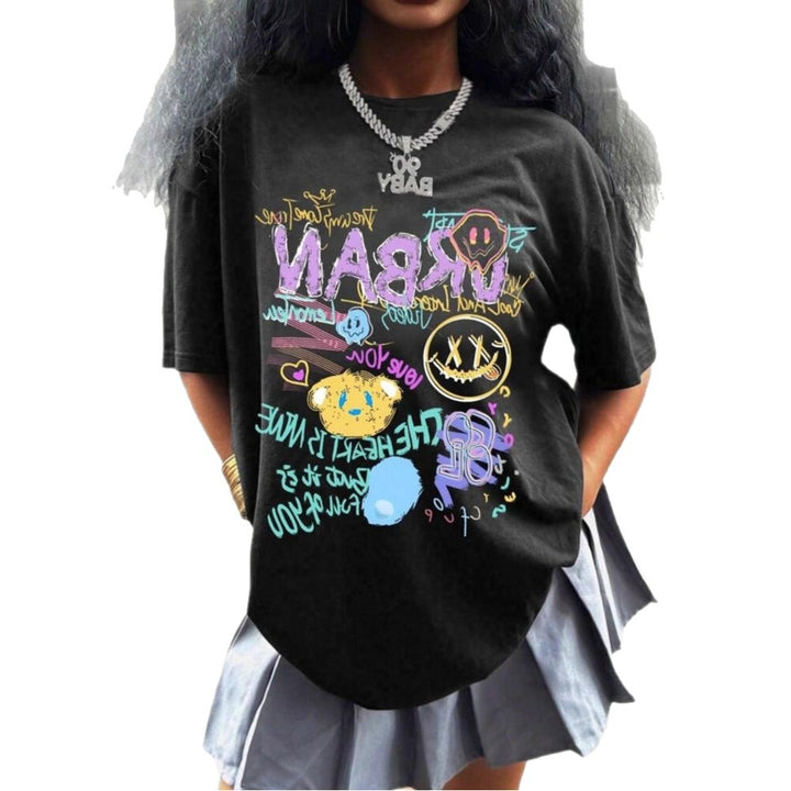 Dame oversized grafik T-shirt med urban design Skovae