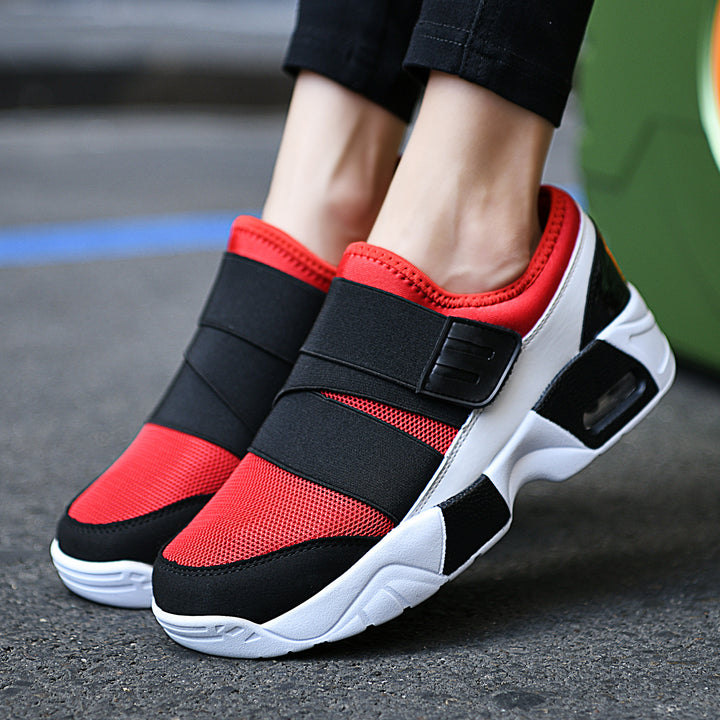 Dame nan Slip-on sneakers med bred elastisk rem, åndbart mesh og formet dæmpningssåle Skovae